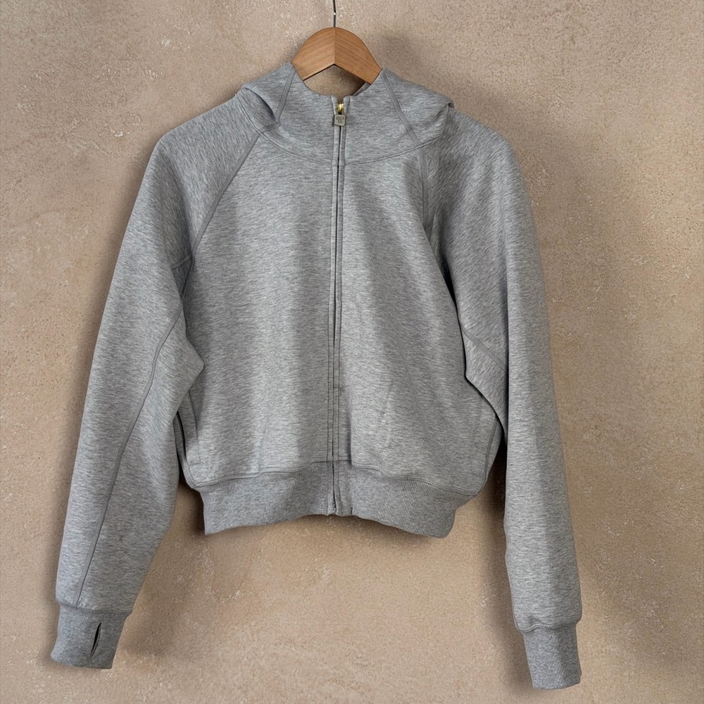 Aritzia Hooded Sweatshirt, FormaFleece™ Oxygen Hi-Hip Zip-up, Size M